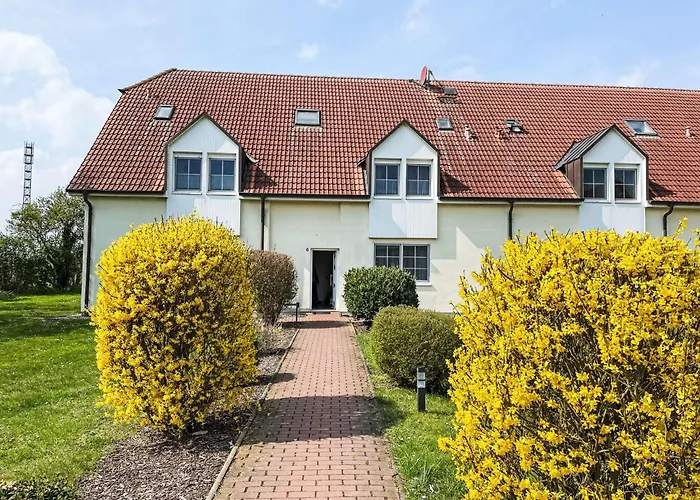Apartment Gollwitzer Park - Insel Poel-4 By Interhome